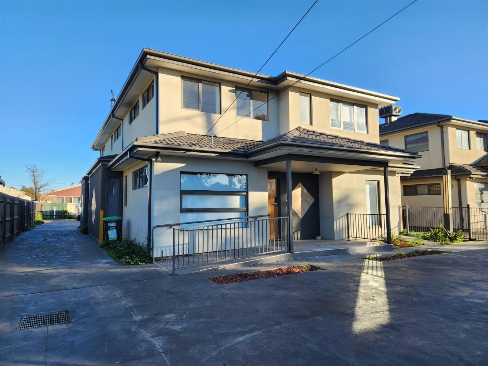 Maruve Guesthouse 12 Min From Melb Airport Melbourne Exterior photo